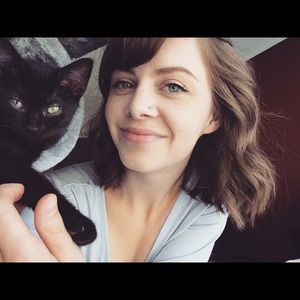 Meet your Posher, Maia